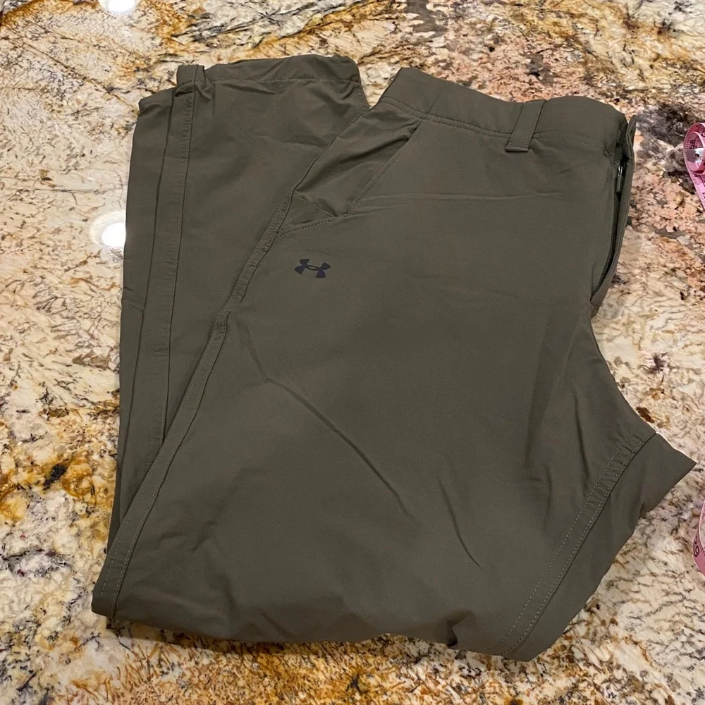 UNDER ARMOUR Pants 38